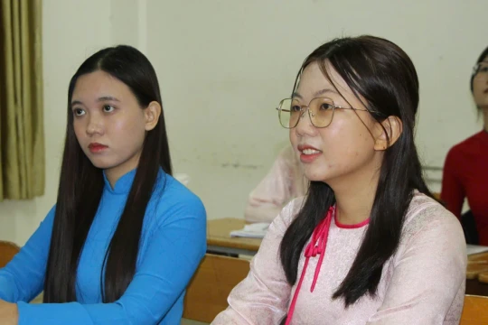 TPHCM tuyển được trên 3.900 giáo viên cho năm học mới