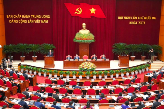 Khai mạc Hội nghị Trung ương lần thứ 13: Giới thiệu nhân sự Ban Chấp hành Trung ương khóa XIV