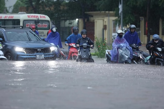 Cảnh báo nóng về thời tiết Hà Nội trong những giờ tới