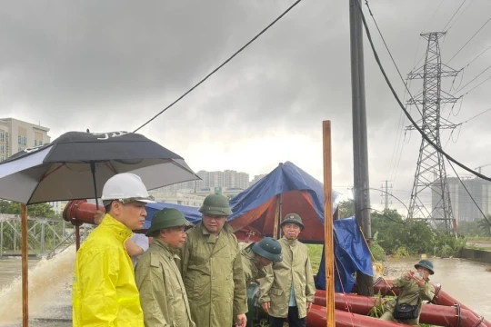Hà Nội phát lệnh báo động lũ tại 7 xã