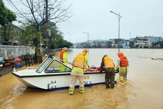 Cao Bằng khẩn cấp ứng phó ngập lụt, sạt lở