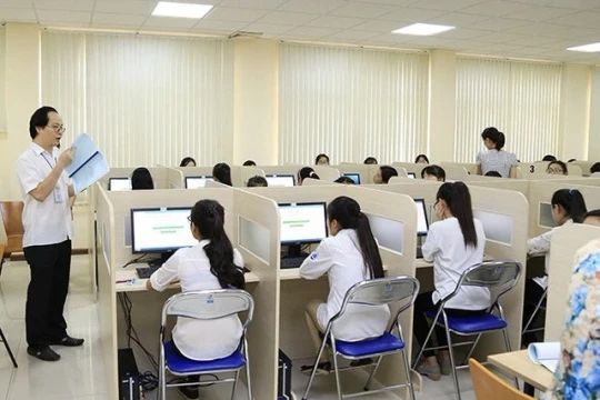 Chủ động trước Kỳ thi tốt nghiệp THPT trên máy tính