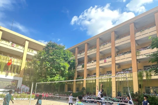 16 trường học TPHCM dự kiến thí điểm 'giờ ra chơi không điện thoại'