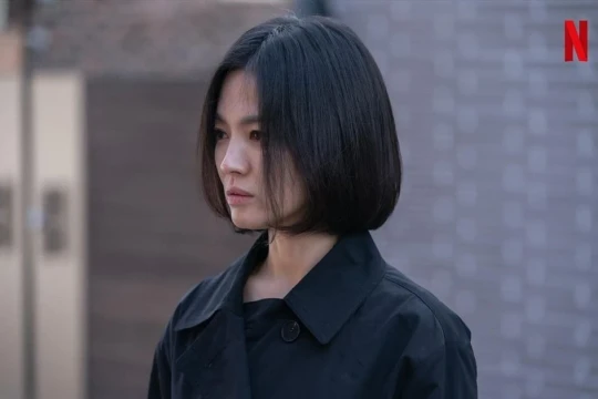 Song Hye Kyo 'từ bỏ' sự nghiệp diễn xuất sau hàng loạt vai diễn đình đám?