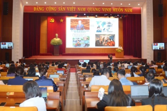 Ngành Giáo dục Quảng Ninh nâng cao ý thức sử dụng mạng xã hội