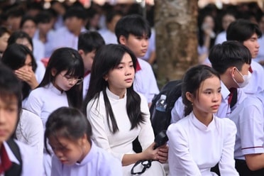 Cà Mau chỉ đạo khẩn cấp tháo gỡ vướng mắc cho cán bộ giáo dục cấp xã