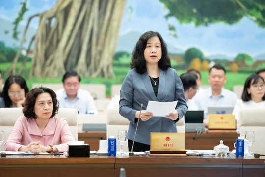 Đề xuất đình chỉ hành nghề bác sĩ tiết lộ giới tính thai nhi