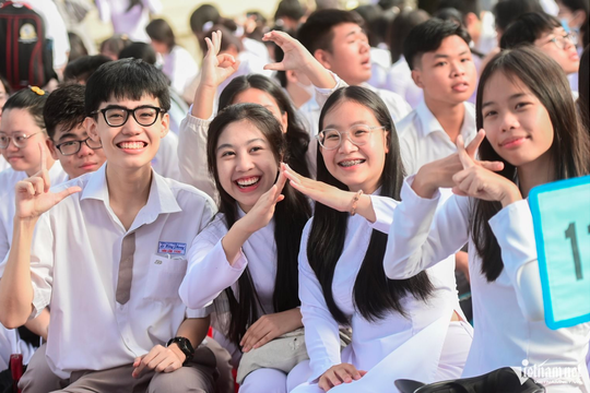'Khi lời xin lỗi còn khó nói, viết bản kiểm điểm không phải cách phạt nhẹ'