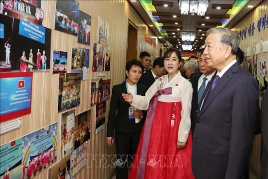Tổng Bí thư Tô Lâm thăm Trường mẫu giáo Kiêng Sang và lớp học mang tên Chủ tịch Hồ Chí Minh