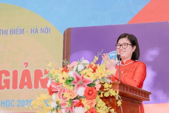 Nữ nhà giáo lan tỏa đổi mới giáo dục, sáng tạo trong quản lý