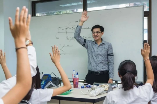 Nghề giáo giữa vòng xoáy áp lực