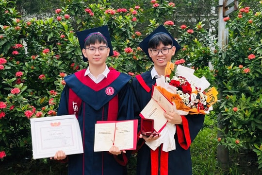 Cặp song sinh chinh phục chương trình tài năng ở Bách khoa Hà Nội