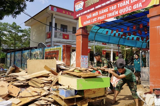 Đánh giá, khắc phục thiệt hại do Bão số 11 gây ra đối với ngành Giáo dục, sớm đưa học sinh trở lại trường học