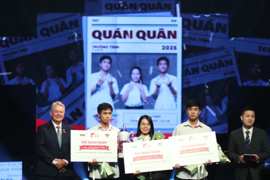 Khi học sinh tranh biện về 'cạnh tranh học đường'