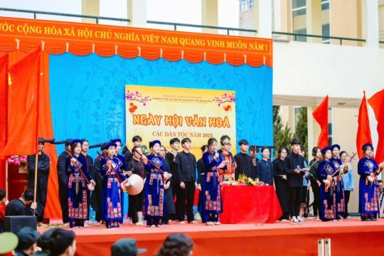 Tạo môi trường học tập tốt nhất cho học sinh dân tộc thiểu số