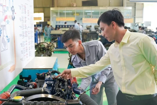 Trung học nghề: Học văn hóa, rèn kỹ năng, mở lối nghề nghiệp