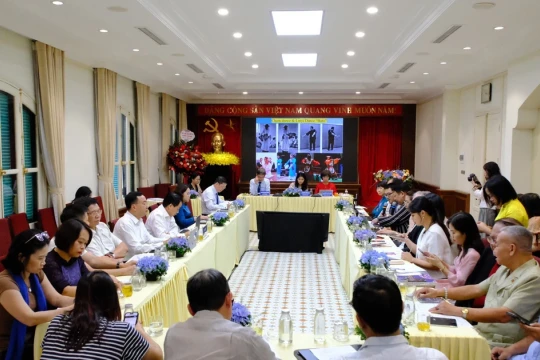 Khai mở hướng đi mới cho nghệ thuật Việt Nam trong thời đại số