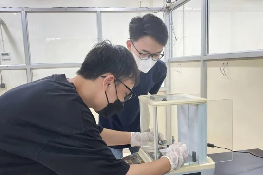 Dịch chuyển năng lượng kép: 'Chìa khóa' bảo đảm an ninh năng lượng