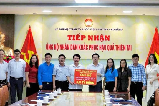 'Hoa nở sau mưa' gửi yêu thương đến miền lũ Cao Bằng