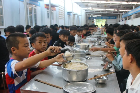 Trường vùng cao Lai Châu khó triển khai chính sách bán trú