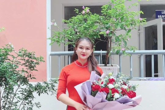 Cô giáo Hà Nội giành giải Nhất cuộc thi học và làm theo Bác