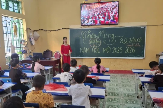 Bước tiến vượt bậc của giáo dục miền núi, vùng dân tộc thiểu số