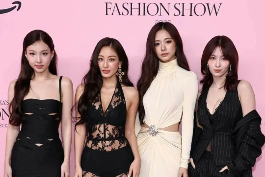 TWICE gây chú ý tại Victoria's Secret với trang phục lấy cảm hứng từ đồ lót