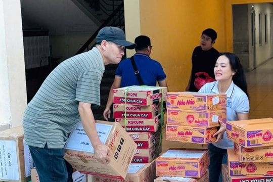 Trót buông lời vô cảm về bão lũ, học sinh nhận bài học quý về lòng nhân ái