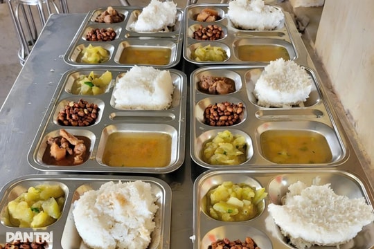 Những bữa cơm bán trú 17.000 đồng của học sinh vùng cao