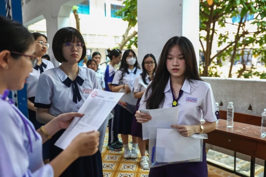 Bộ Giáo dục đào tạo: Chưa thể sắp xếp đại học trực thuộc