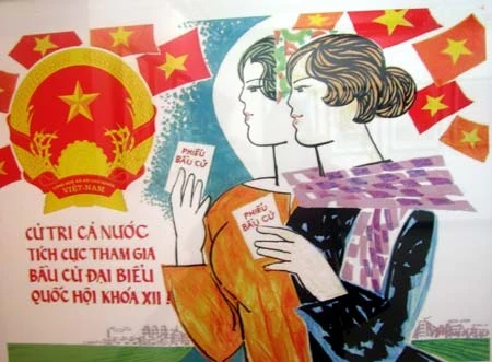 Triển lãm tranh cổ động tấm lớn kỷ niệm 80 năm Ngày Tổng tuyển cử đầu tiên