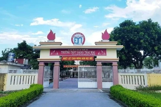 Nam sinh lớp 12 bị bạn cùng trường đâm tử vong trên đường đi học về