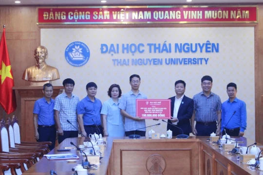 Đại học Huế đồng hành cùng Đại học Thái Nguyên sau bão số 11