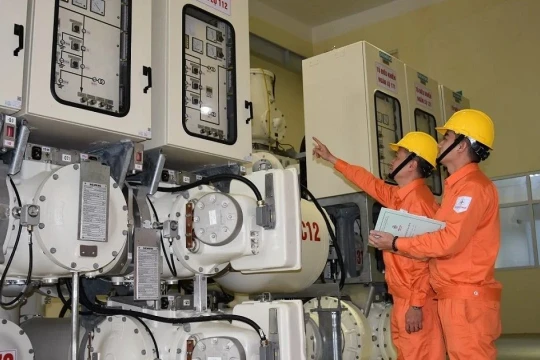 Chưa thể bỏ thuế VAT và áp dụng một giá điện