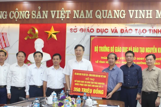 Bộ trưởng Nguyễn Kim Sơn thăm, động viên các cơ sở giáo dục tại Thái Nguyên