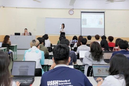 Chứng chỉ giáo dục đại học: Chìa khóa học tập linh hoạt
