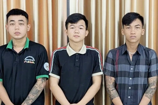 Bắt giữ nhóm người giả danh công an để cướp tài sản