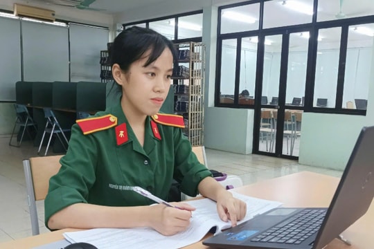 Nữ sinh Học viện Kỹ thuật quân sự giành giải khoa học công nghệ