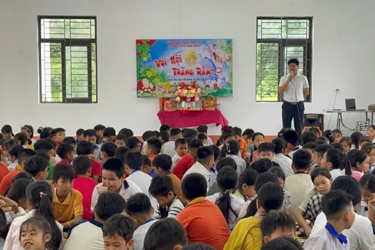 Phú Thọ quyết tâm giữ vững và nâng cao chuẩn xóa mù chữ