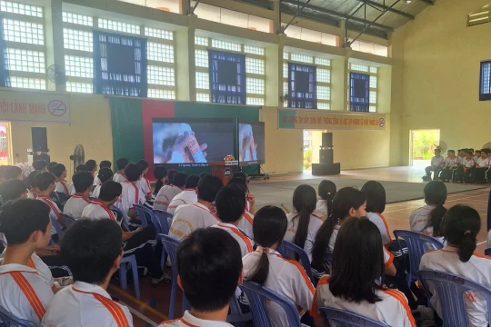 Tăng cường truyền thông về phòng chống tác hại của thuốc lá tại An Giang