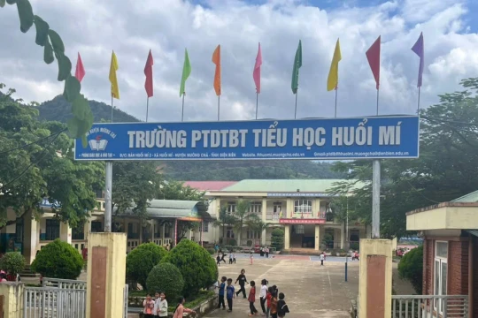 Điện Biên đầu tư đồng bộ trường nội trú vùng biên