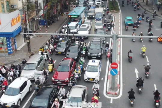 Thực trạng tại 4 'điểm đen' ùn tắc giao thông được Hà Nội ưu tiên xử lý