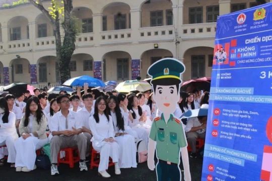 Phòng chống tội phạm lừa đảo trên mạng: Học sinh, sinh viên không còn đơn độc