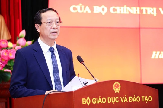 Có tỉnh tính giảm gần 50% các trường phổ thông, Bộ GD-ĐT phải lập đoàn kiểm tra