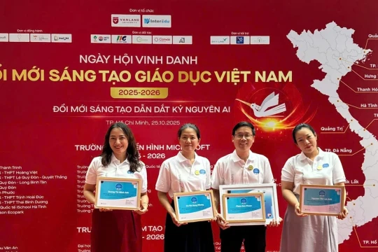 Trường THCS THSP Lý Tự Trọng được Microsoft ghi danh 'Trường học Ươm tạo'
