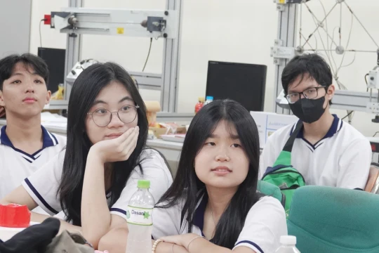 Viết nên hành trình đại học tươi đẹp