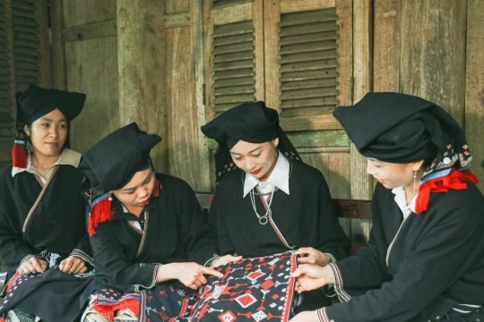 Phú Thọ phát triển văn hóa, con người đậm đà bản sắc vùng Đất Tổ