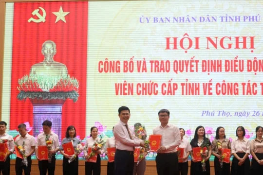 442 công chức, viên chức ở Phú Thọ được điều động, biệt phái về cơ sở