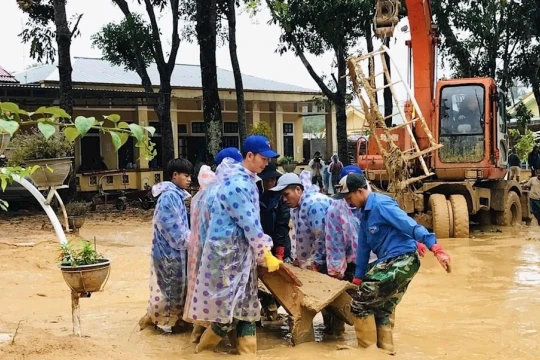 Chính phủ yêu cầu giảm tới 2% lãi cho khách hàng bị thiệt hại bởi bão, lũ