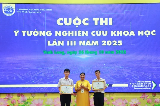 Hơn 270 học sinh THPT tranh tài tại Cuộc thi 'Ý tưởng nghiên cứu khoa học'